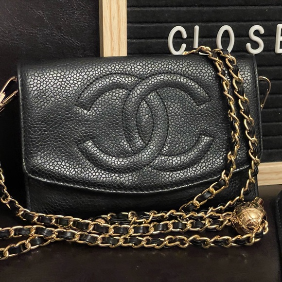 CHANEL Handbags - Chanel Caviar Short Wallet with Chain